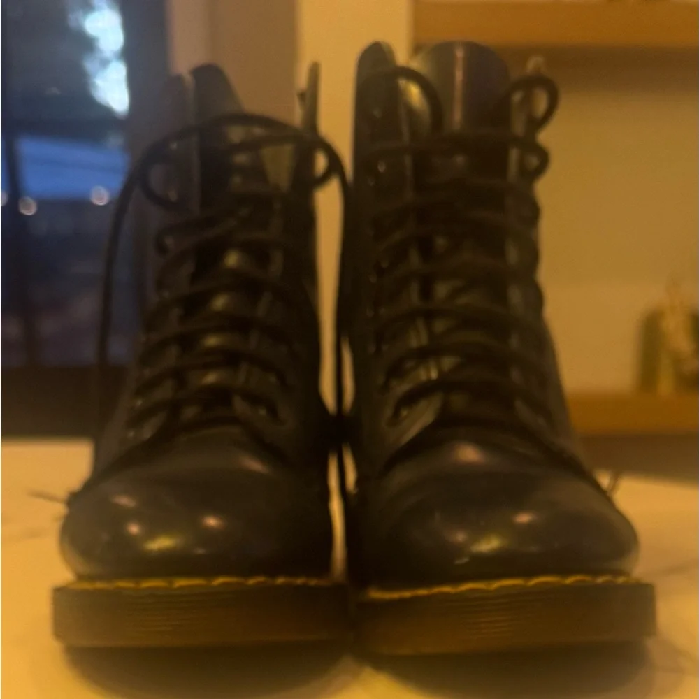 DOCTOR MARTENS Dark Blue Leather Combat Boots Women’s Size UK 4 / US 6/ EU 37 - Picture 7 of 15